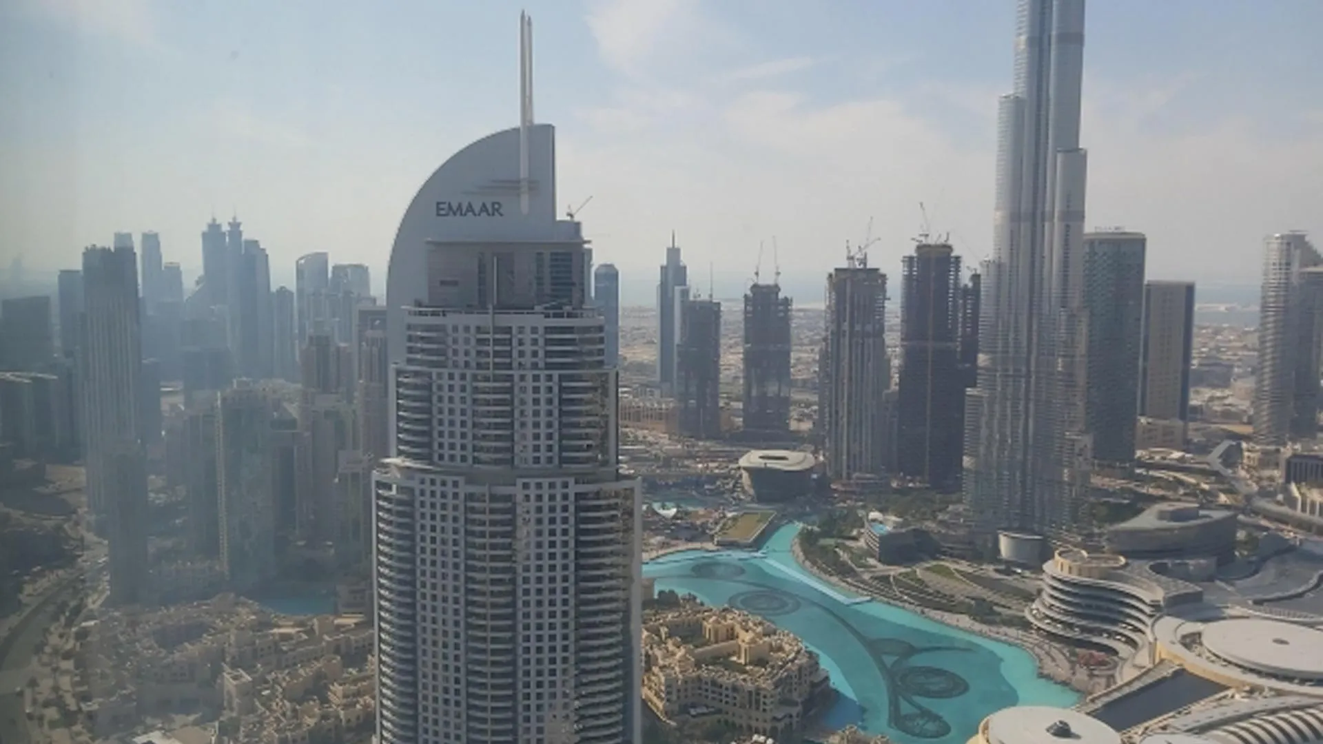 Edge-Realty-Burj Khalifa View 3 Bed Room Apartment in Address Fountain Views