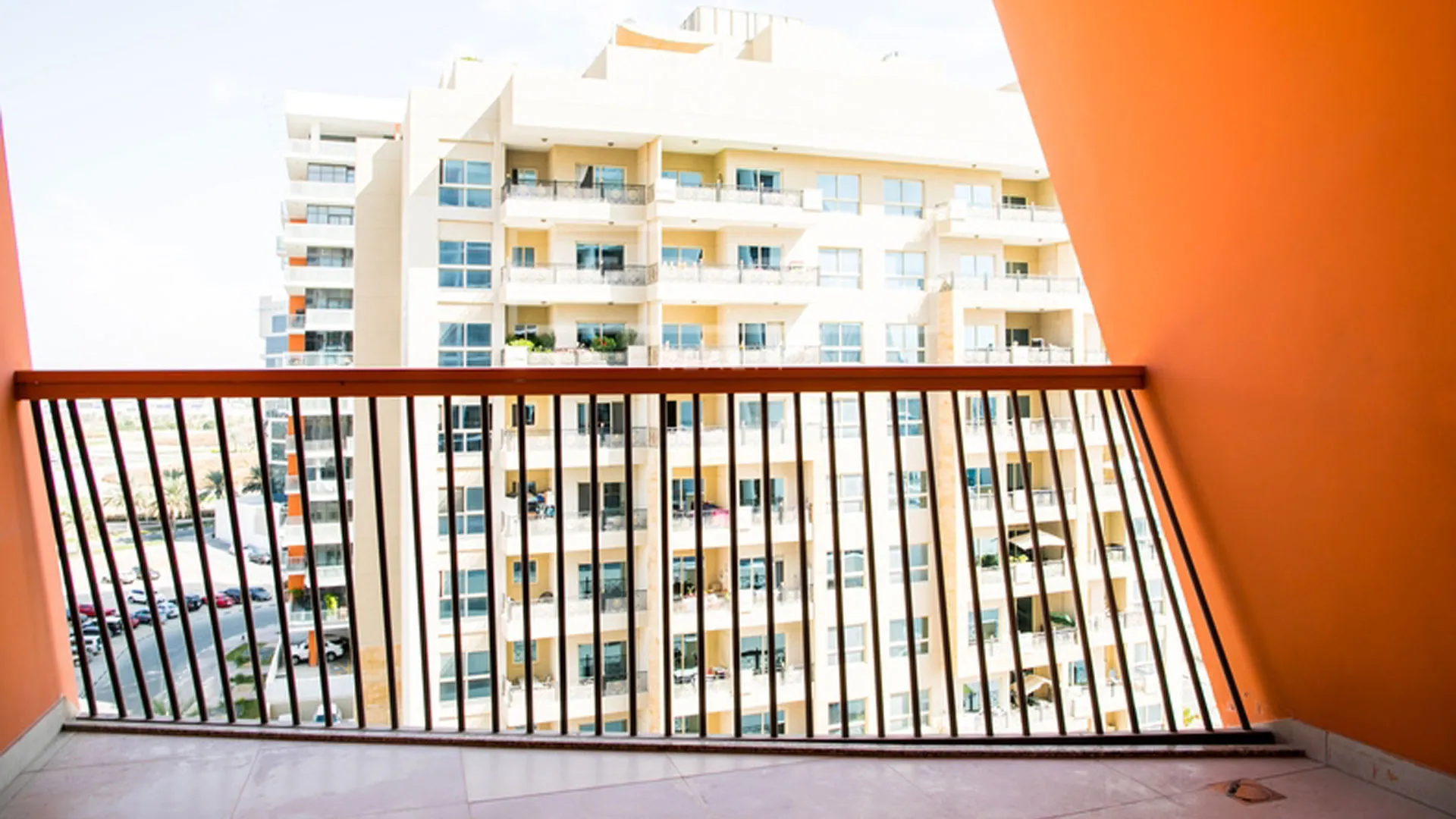 Edge-Realty-1 Bedroom Duplex Apartment for Rent in Binghatti Views